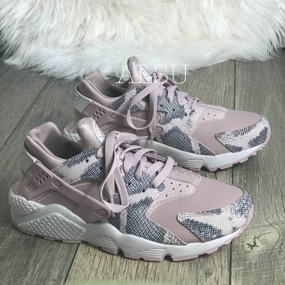 Nike Air Huarache Run PRM Particle Rose Vast Grey - Picture 2 of 8